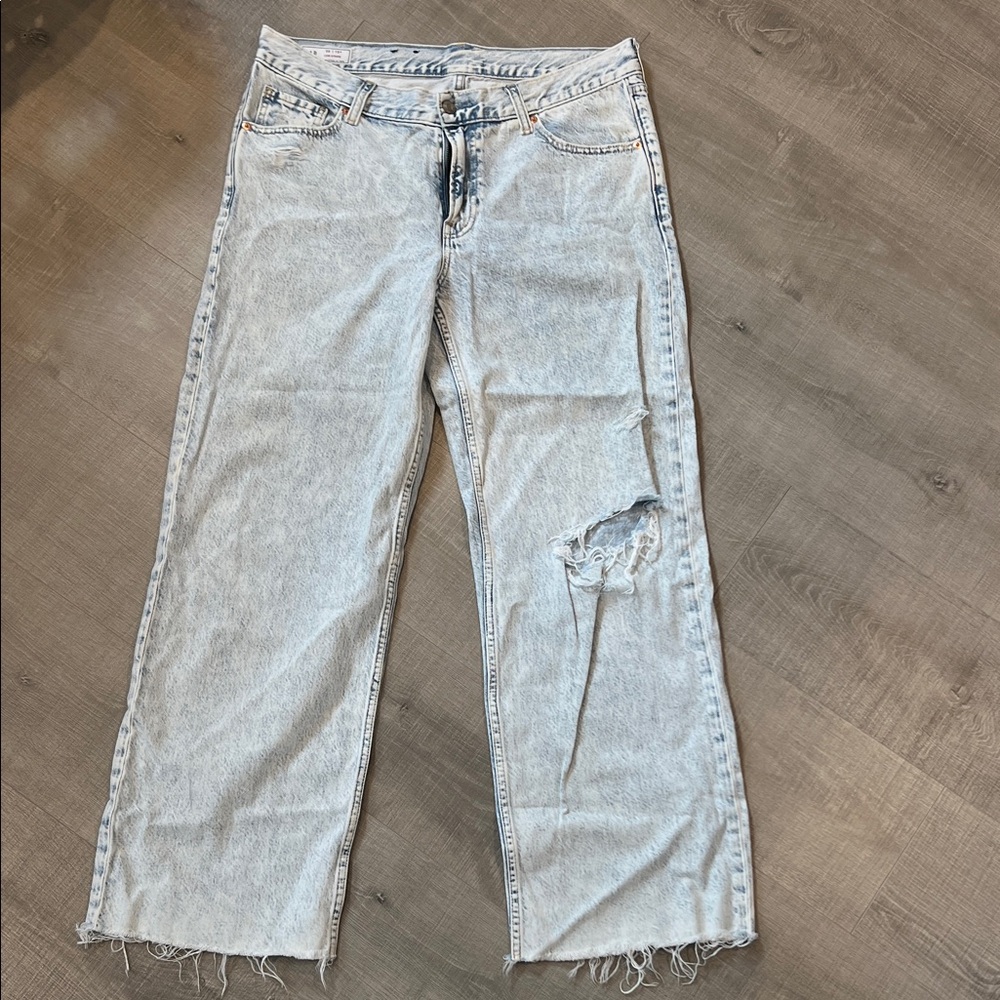 GAP Light Blue Straight Leg Distressed  Women's Jeans
